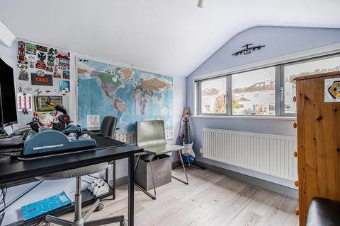 26 Bloomfield Grove, Bath, BA2 2BZ