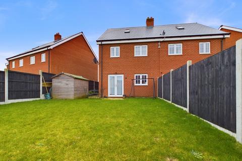 4 bedroom semi-detached house for sale, Lady Road, Bury St Edmunds IP31