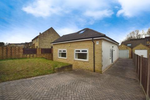 4 bedroom detached house for sale, Santa Monica Road, Bradford BD10