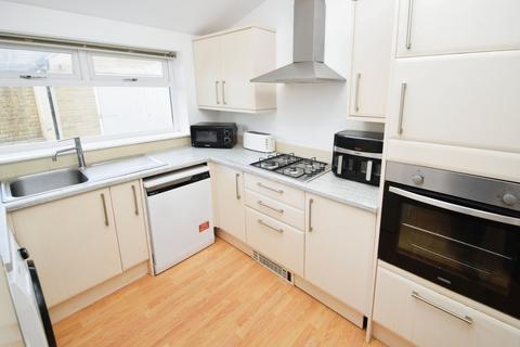 4 bedroom detached house for sale, Santa Monica Road, Bradford BD10
