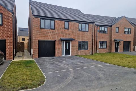 5 bedroom detached house for sale, Hawes Way, Waverley