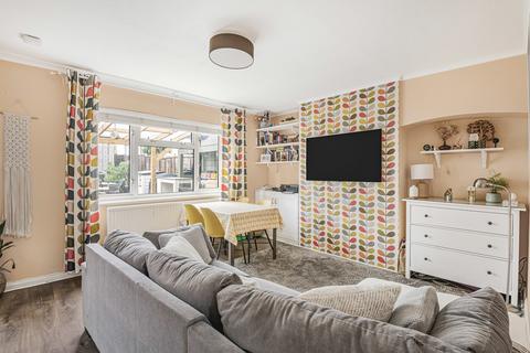 47 Foss Avenue, Croydon, CR0 4EW