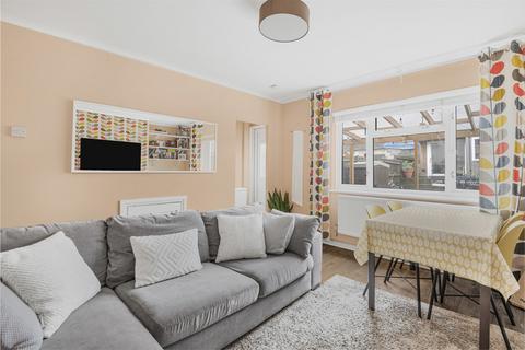 47 Foss Avenue, Croydon, CR0 4EW