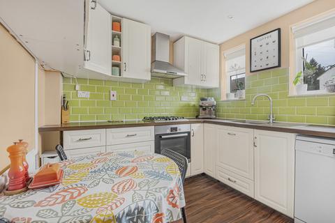 47 Foss Avenue, Croydon, CR0 4EW