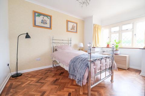 166 Poverest Road, Petts Wood, Orpington, BR5 1GU
