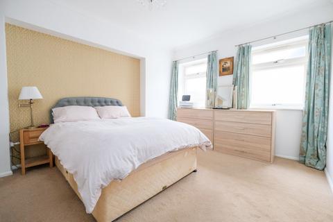 166 Poverest Road, Petts Wood, Orpington, BR5 1GU