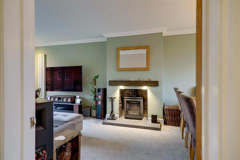 4 bedroom detached house for sale, Littlehampton Road, Worthing