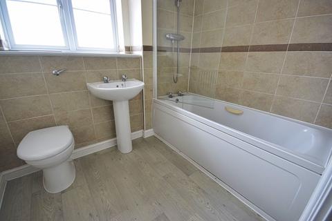 2 bedroom flat for sale, Collingtree Court, Solihull B92