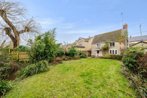 2 bedroom cottage for sale, Fewcott,  Oxfordshire,  OX27