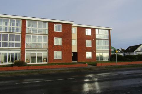 2 bedroom apartment to rent, Kings Parade, Clacton-on-Sea CO15