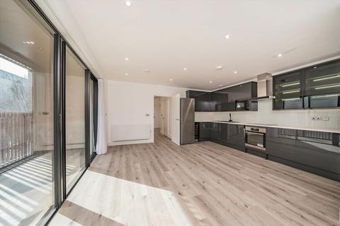 2 bedroom flat to rent, Coomer Place, London SW6