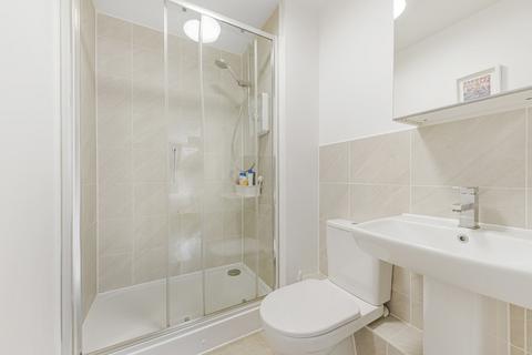 3 Oakes Crescent, Dartford, DA1 5UF