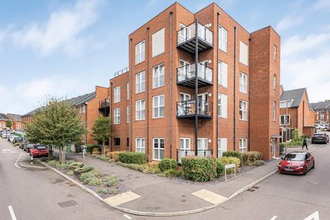 3 Oakes Crescent, Dartford, DA1 5UF