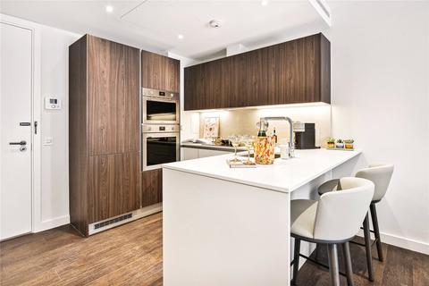 2 bedroom apartment to rent, Bloom East, Nine Elms Lane, SW11