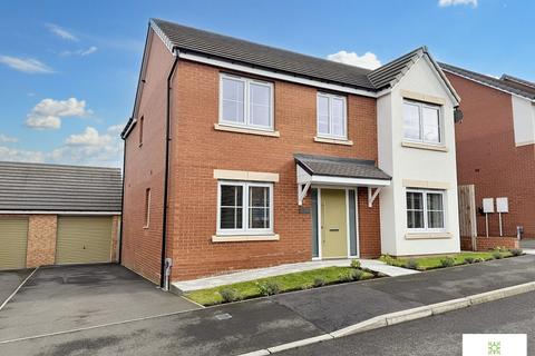 4 bedroom detached house for sale, Beau Gardens, Marton-in-Cleveland, Middlesbrough, North Yorkshire