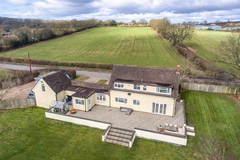 5 bedroom detached house for sale, Brook Road, Fairfield, Bromsgrove, Worcestershire, B61