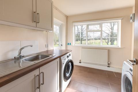 55 Brook Road, Fairfield, Bromsgrove, B61 9JZ