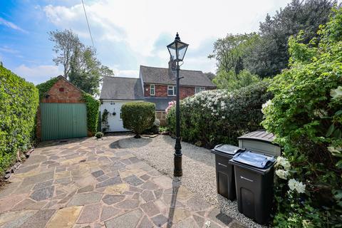 4 bedroom cottage for sale, Weeford Road, Four Oaks