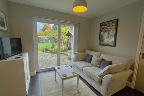 4 bedroom detached house for sale, Old Croft Road, Walton On The Hill