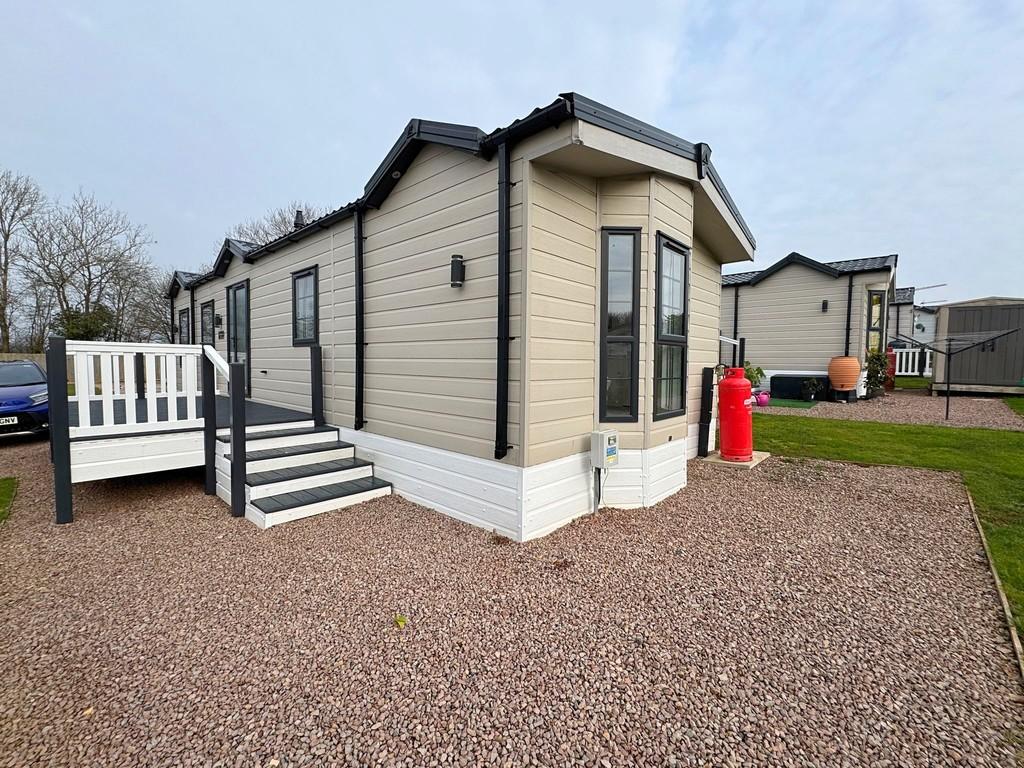 Rear ext