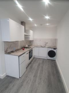 1 bedroom flat to rent, George Street, London HP20