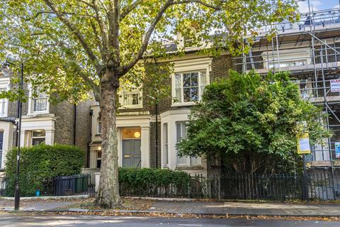 3 bedroom apartment for sale, Pemberton Gardens, Tuffnell Park N19