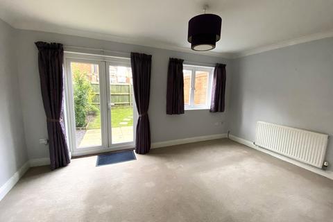 4 bedroom end of terrace house to rent, Barnack Grove, Royston SG8