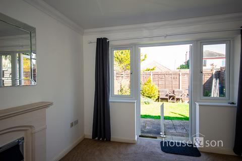 2 bedroom detached bungalow for sale, Camellia Gardens, Bournemouth