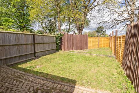 1 bedroom semi-detached house for sale, Markham Road, Capel