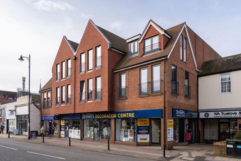 2 bedroom apartment for sale, High Street, Dorking