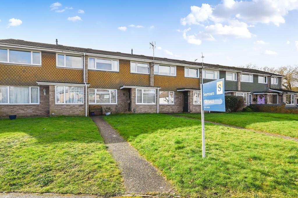French Gardens, Camberley GU17 3 bed terraced house - £375,000