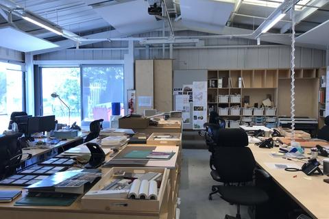 Industrial unit to rent, Brighton BN2
