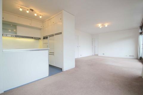 1 bedroom flat to rent, Barbican, London EC2Y