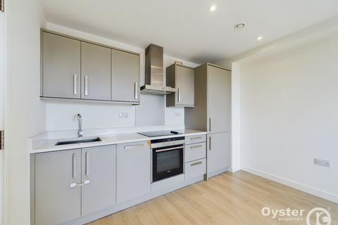 2 bedroom apartment to rent, Friern Barnet Road, Observatory Court, N11