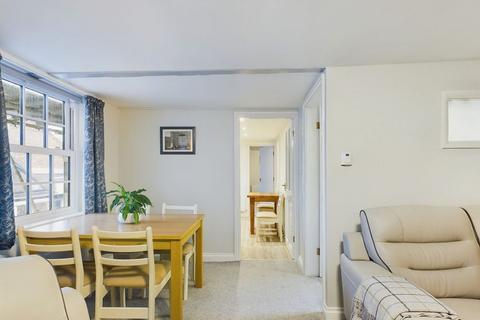 1 Elders Yard, Whitby, YO21 3BY