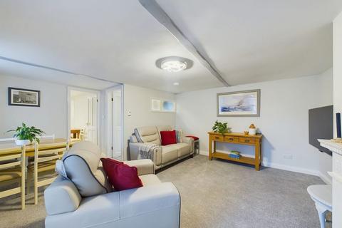 1 Elders Yard, Whitby, YO21 3BY