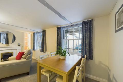 1 Elders Yard, Whitby, YO21 3BY