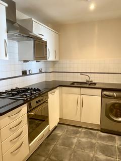 1 bedroom flat to rent, Barrier Point Road, Silvertown E16