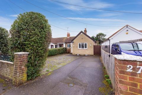 3 bedroom bungalow for sale, Woodlands Park Avenue, Maidenhead SL6