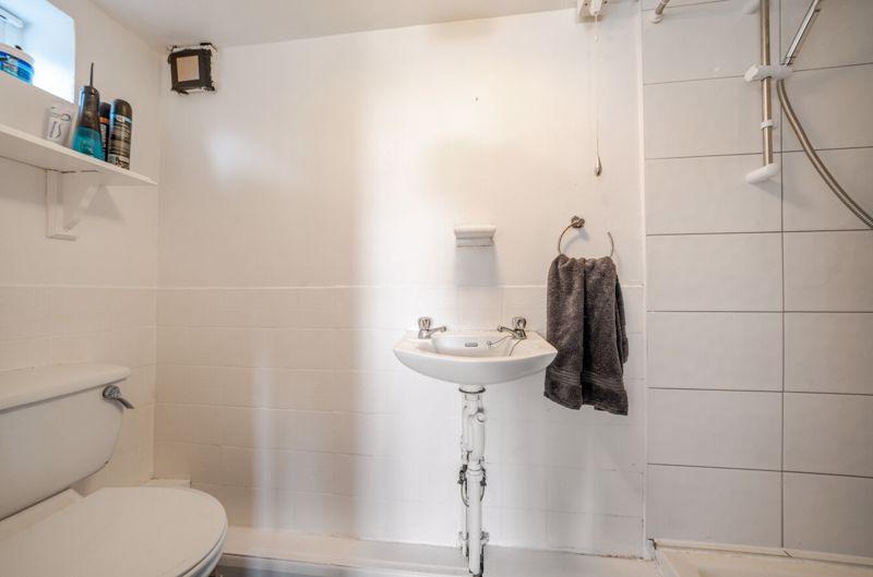 Ground floor shower