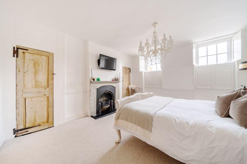 Alternative bedroom