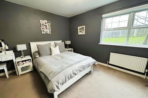 35 Warren Way, Edgware, HA8 5RB