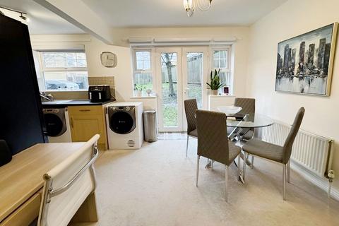35 Warren Way, Edgware, HA8 5RB