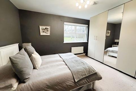 35 Warren Way, Edgware, HA8 5RB