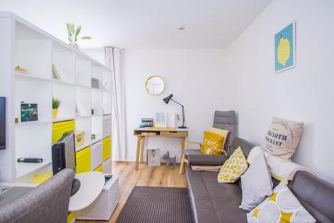 undefined, Ferry Court, Cardiff