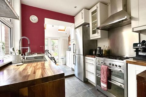 3 bedroom semi-detached house for sale, Pound Lane, Epsom