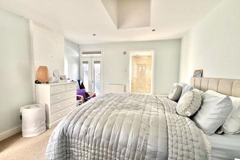 36 Pound Lane, Epsom, KT19 8SB