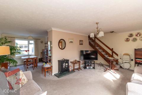 3 bedroom terraced house for sale, Pond Lane, Drayton, Norwich