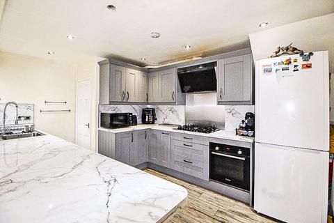 175 Parkfield Road, Wolverhampton, WV4 6ER
