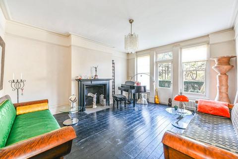 1 bedroom flat for sale, Albany Mansions, Battersea Park, London, SW11